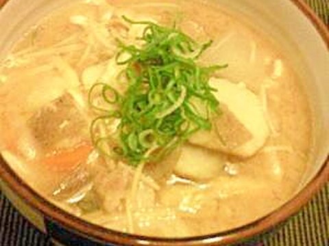 香川の郷土料理　打ち込みうどん